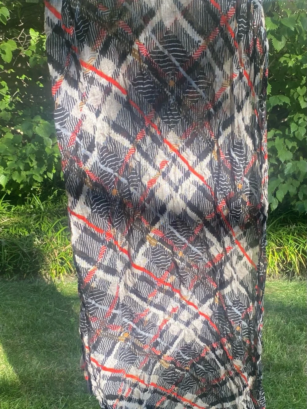 Vera Bradley Red, Cream, Black Fringe Scarf, Neon, Metallic, Gray - 4 Total
